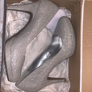Worthington silver heels